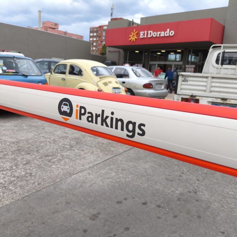 Supermercado El Dorado - Control de acceso iParkings