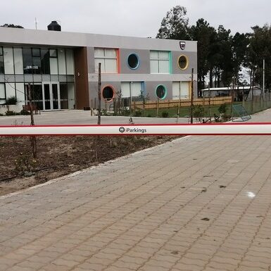 Colegio Areteia Bimbully - Control de acceso iParkings