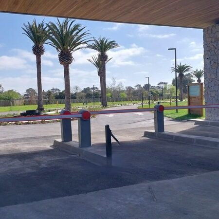 Barrio Privado La Reserva - Control de acceso iParkings