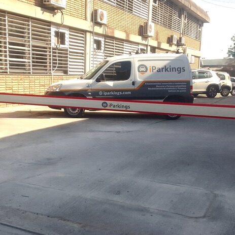 Ministerio de Industrias - Control de acceso iParkings