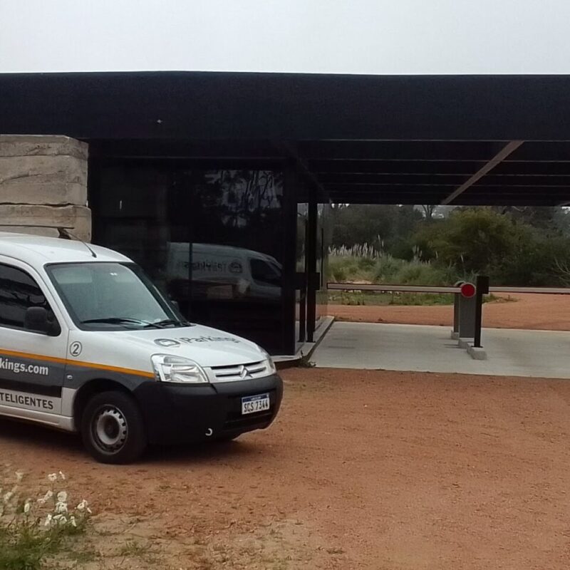 Barrio Privado Reserva Montoya - Control de acceso iParkings