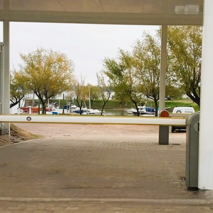 Yatch Club Paysandu - Control de acceso iParkings