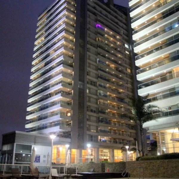 Diamantis Plaza - Control de acceso iParkings