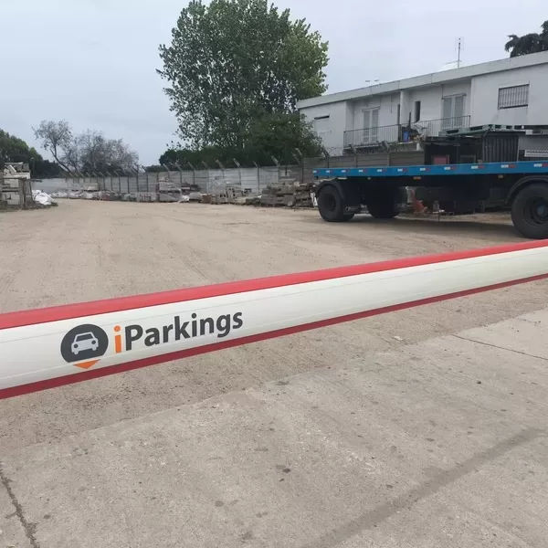 Possamai Construcciones - Control de acceso iParkings