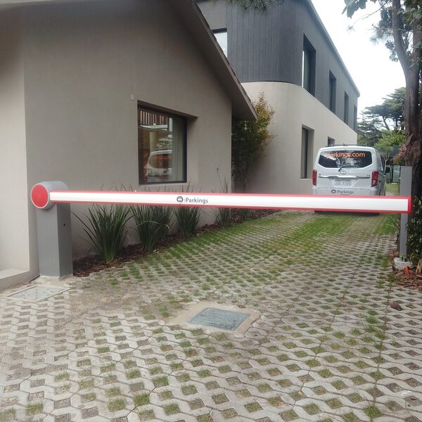Iberica Carrasco - Control de acceso iParkings