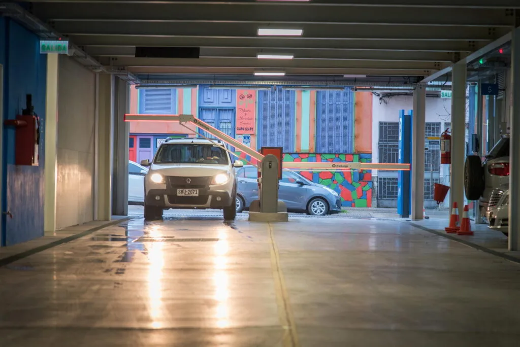 Estacionamientos Comerciales